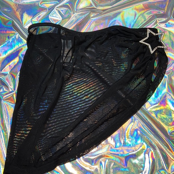 New, Black mesh mini skirt - Picture 6 of 9